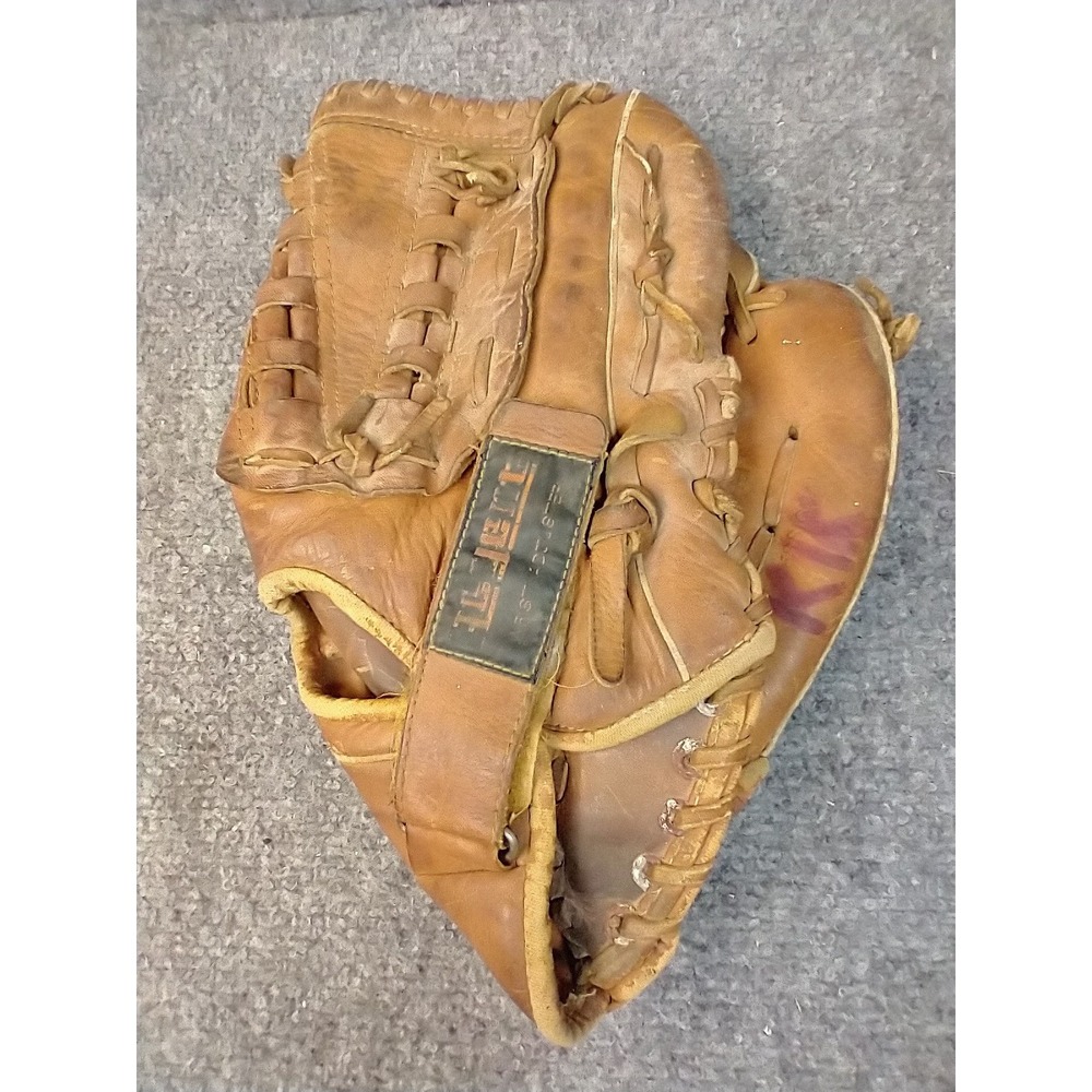 Vintage Regent Baseball Glove MAG TWO Top Grain Cowhide Right Hand Throw Tan